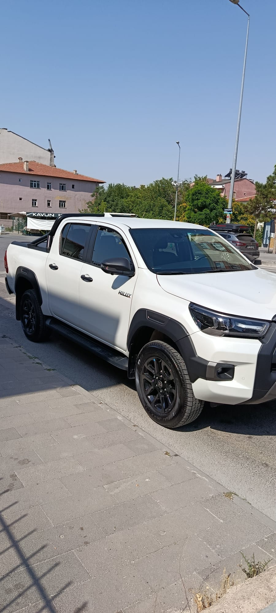 TOYOTA HİLUX